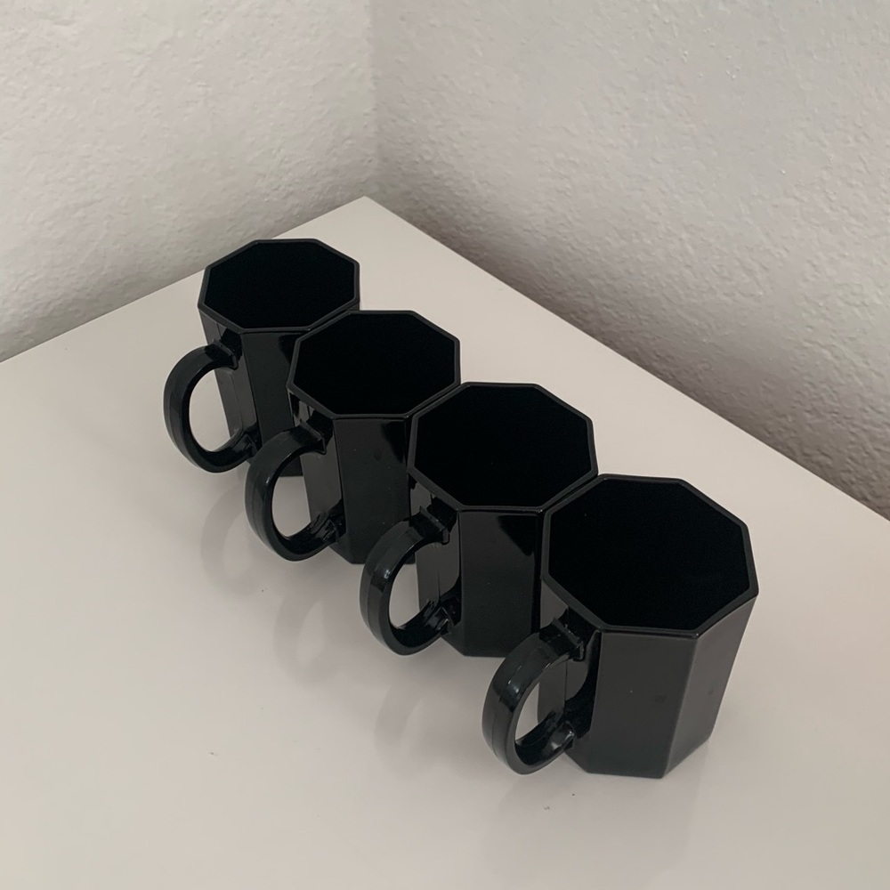 Post Modern Black Octagon French Glass Mugs (4)